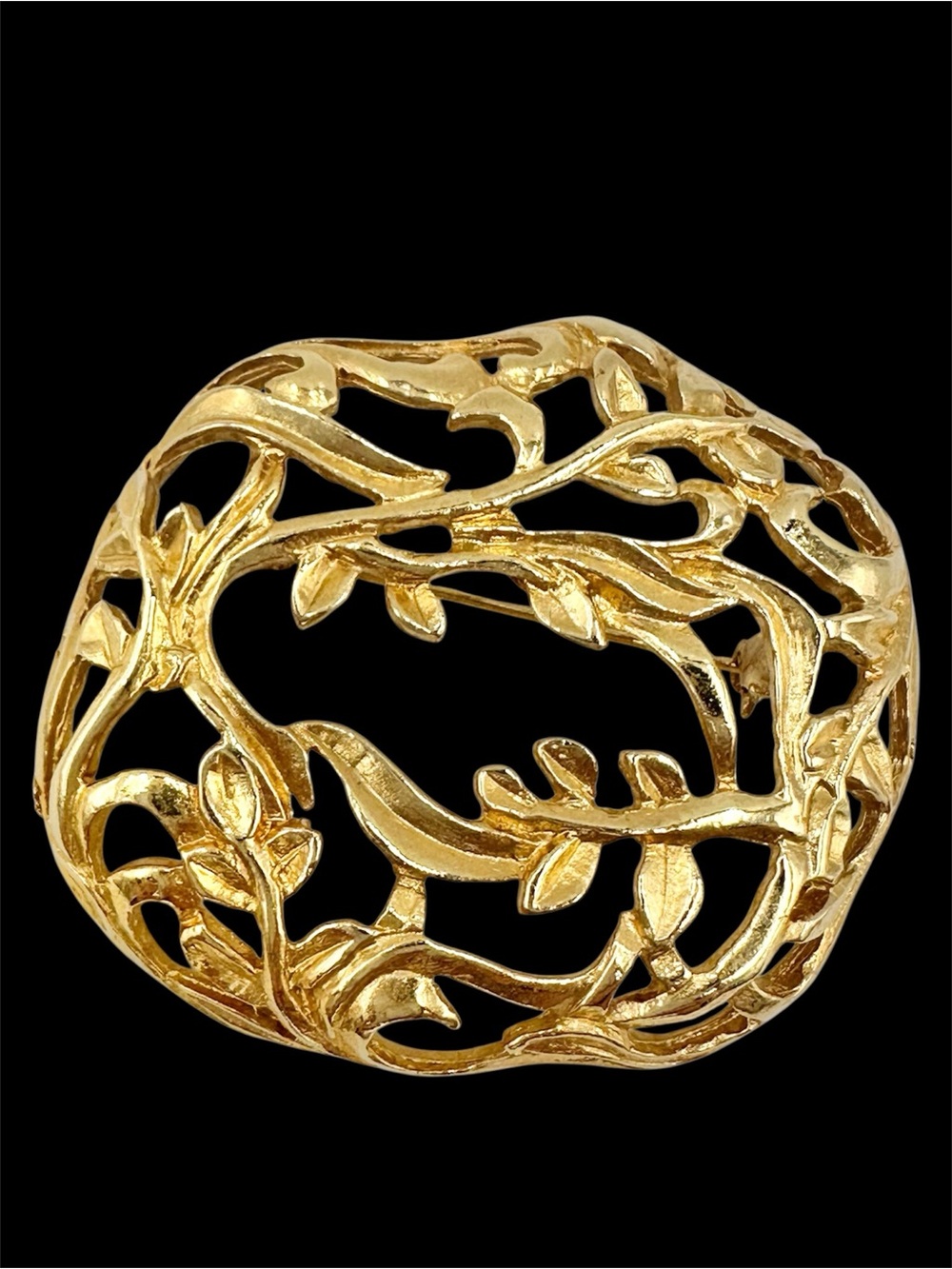 Ginnie Johansen Signed Vintage 90s Gold Tone Vine Floral Openwork Brooch